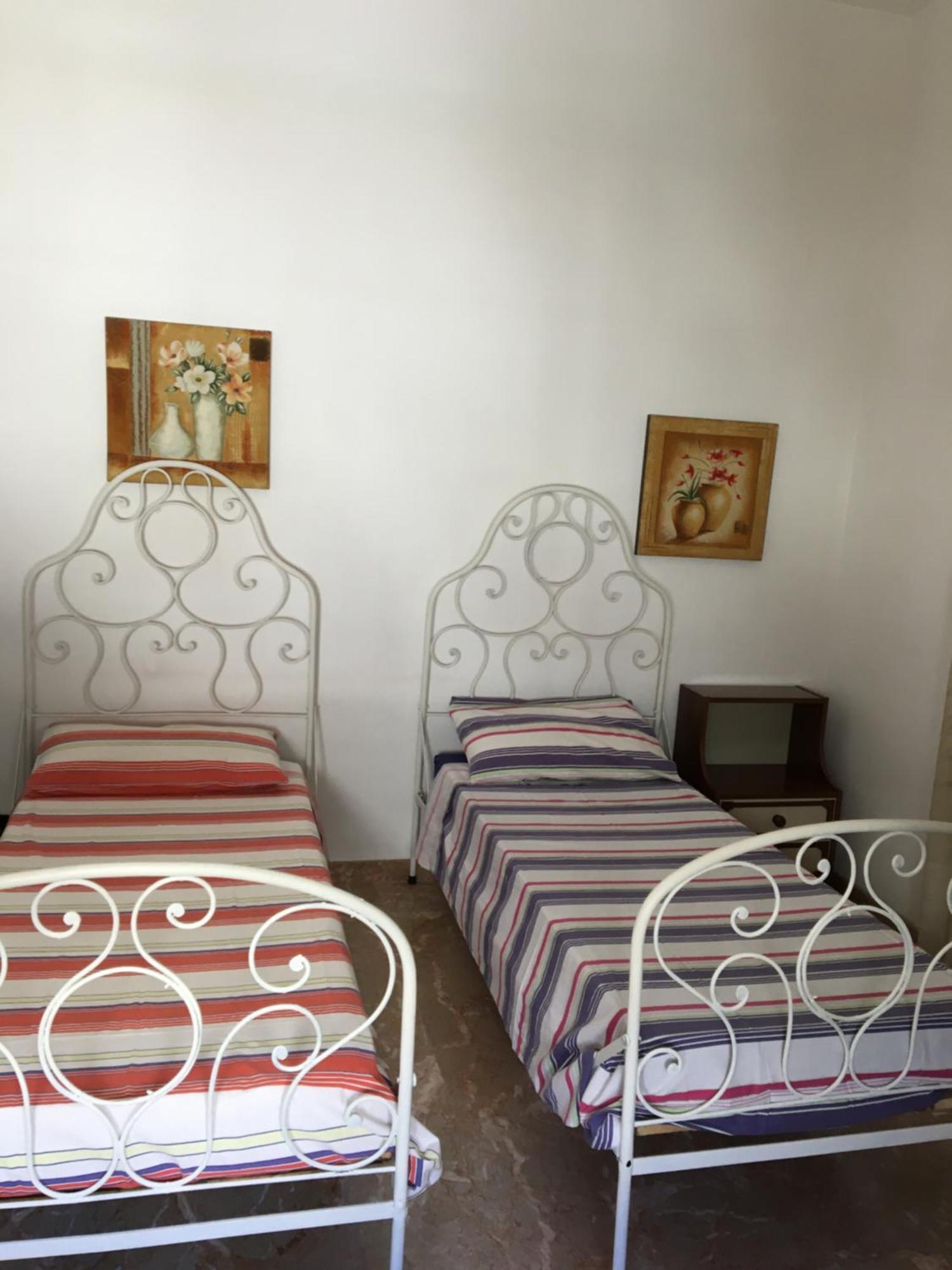 Casa Baby Planet Apartment Scicli Bagian luar foto